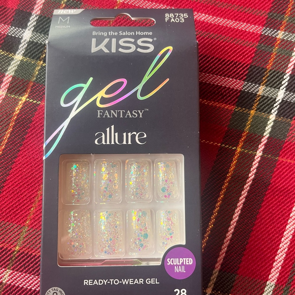 KISS Gel Fantasy Allure Sculpted Nail Set - Holographic Glitter